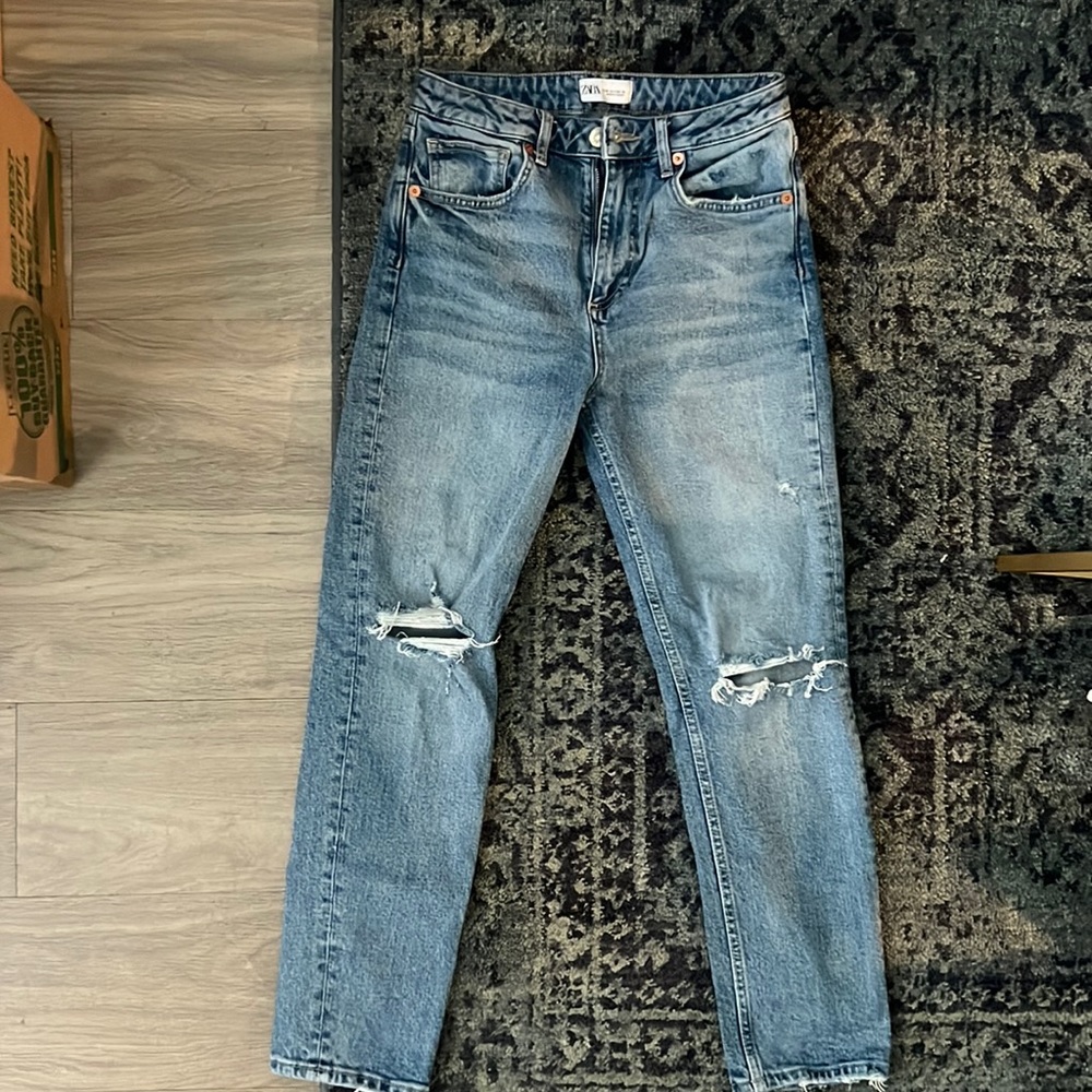 Zara jeans with rips
